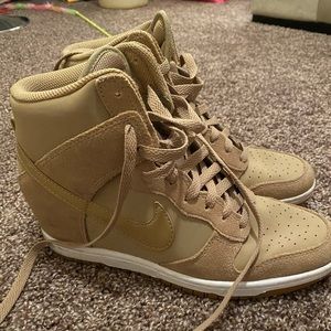 Nike dunk sky hi